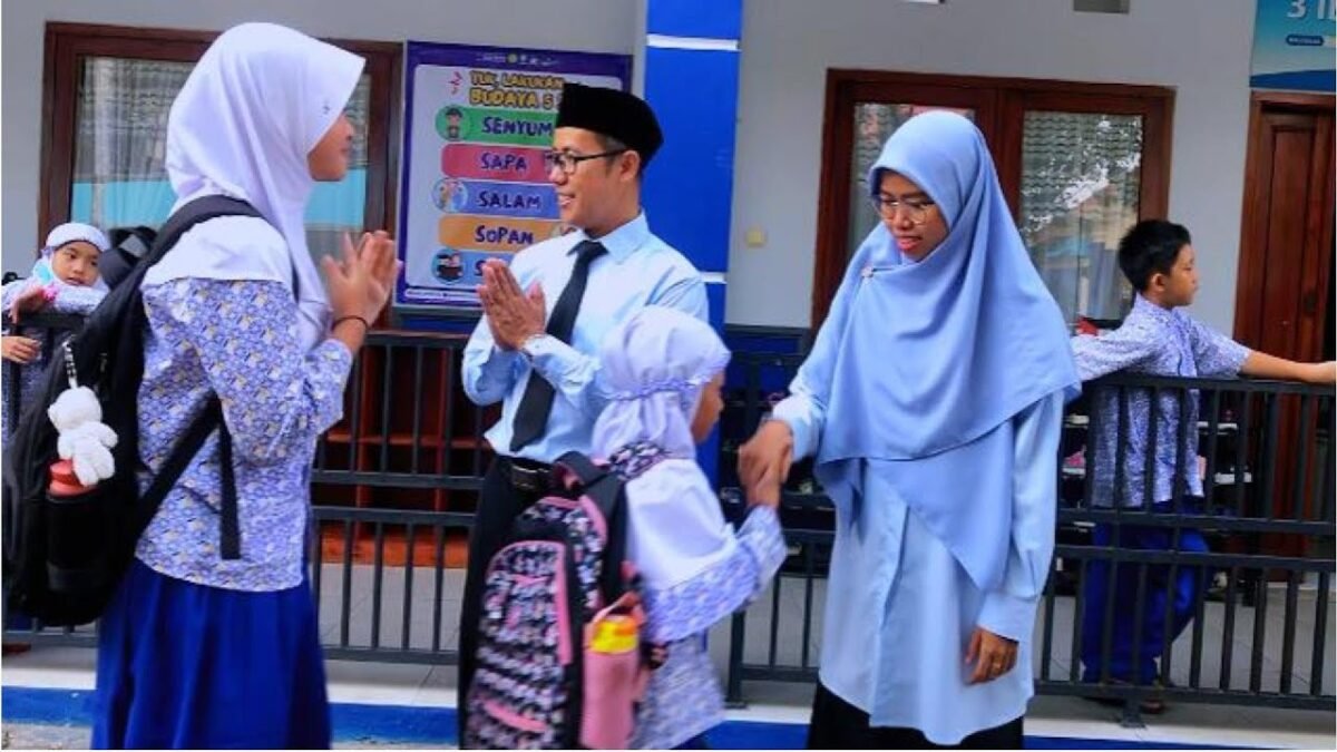 Satu Kata Bisa Mengubah Dunia – Mari Hadir di Gerakan Literasi Sekolah Amal Mulia dan Dukung Harapan Anak Negeri!