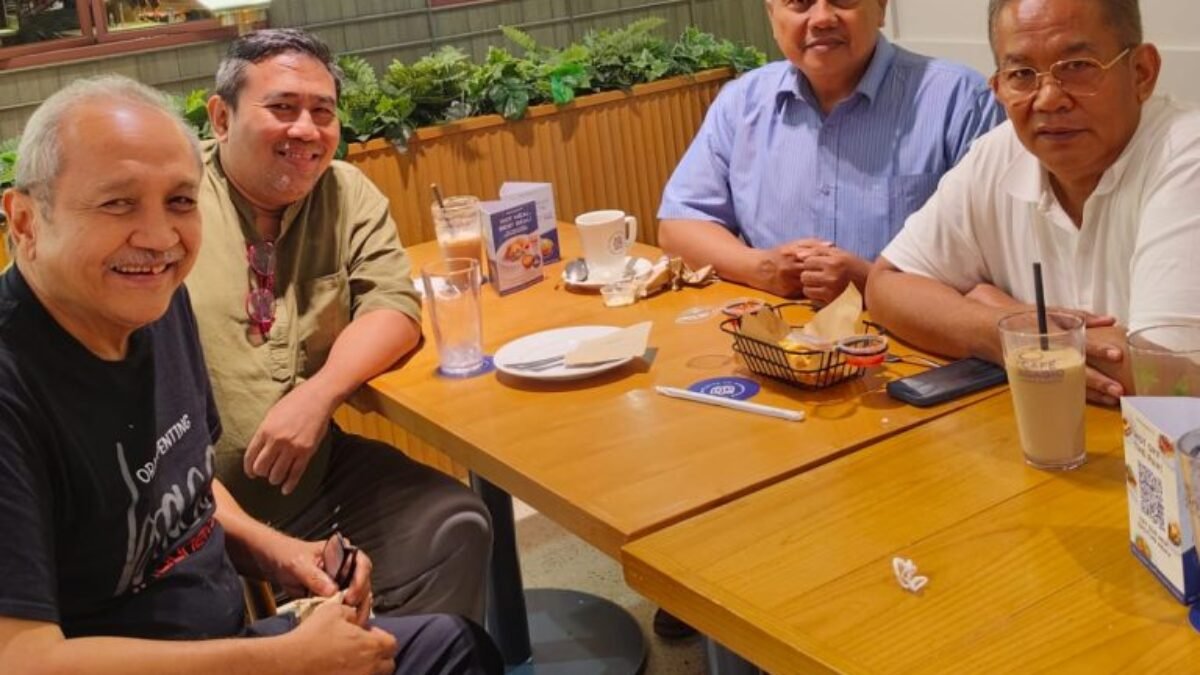Rehabilitasi, Bukan Penjara: Menyelamatkan Anak Bangsa dari Darurat Narkoba Rehabilitasi, Bukan Penjara: Menyelamatkan Anak Bangsa dari Darurat Narkoba