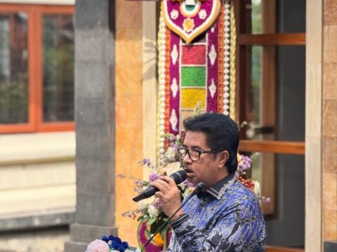 Yang Mulia Prof Dr H Yulius SH MH: Hakim Tidak Boleh Sekadar Menjadi Makhluk Kertas