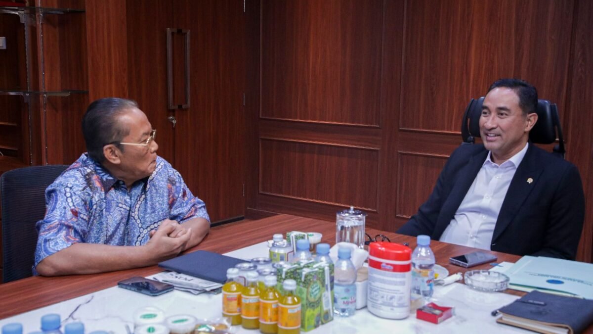 Dr Anang Iskandar SH MH Segendang Sepermainan Dengan Kepala BNN yang baru, Komjen Sujudi