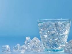 Air Es, Jantung, dan Fakta Kesehatan: Harus Takut atau Cukup Bijak?