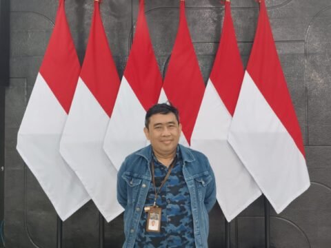 Orang Bijak Tidak Tergesa, Tapi Tidak Berhenti Melangkah, oleh: Jojo Media Coach Orang Bijak Tidak Tergesa, Tapi Tidak Berhenti Melangkah, oleh: Jojo Media Coach