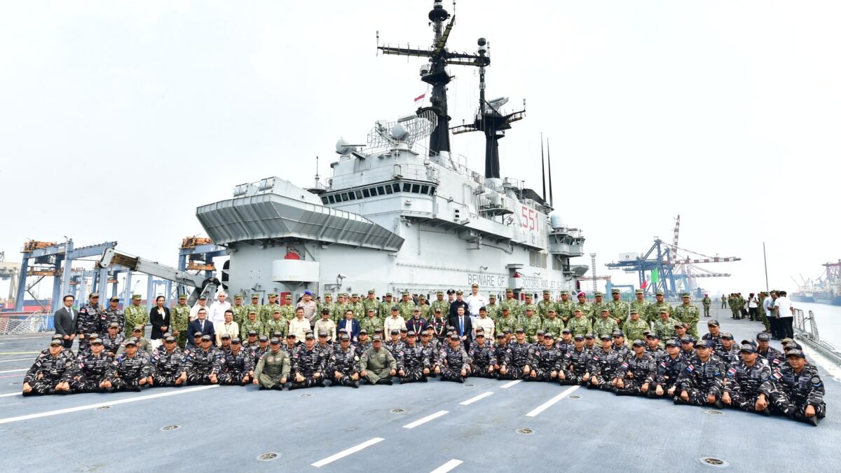 Kapal ITS Giuseppe Garibaldi Resmi Tiba Di Jakarta