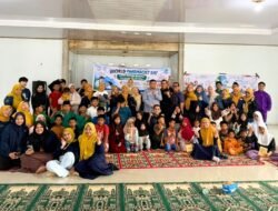 Sepatu Sekolah, Masker, dan Kepedulian Apoteker Riau Sepatu Sekolah, Masker, dan Kepedulian Apoteker Riau