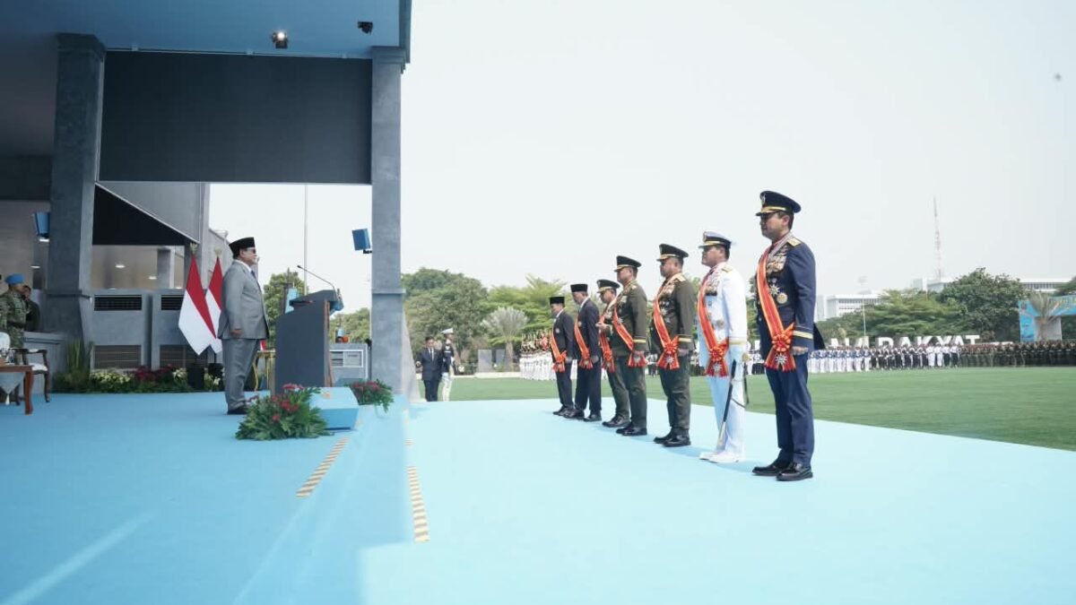 Pesan Keras Prabowo di HUT ke-81 TNI Pesan Keras Prabowo di HUT ke-81 TNI