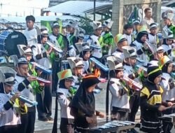 Belajar Literasi dari Empang dan Rakit Galon Belajar Literasi dari Empang dan Rakit Galon